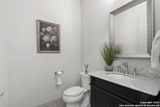 Image 30 of 39 For 302 Majestic Bluff