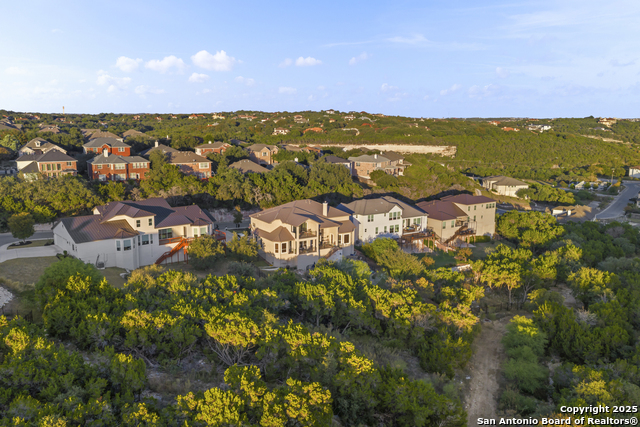 Image 39 of 39 For 302 Majestic Bluff