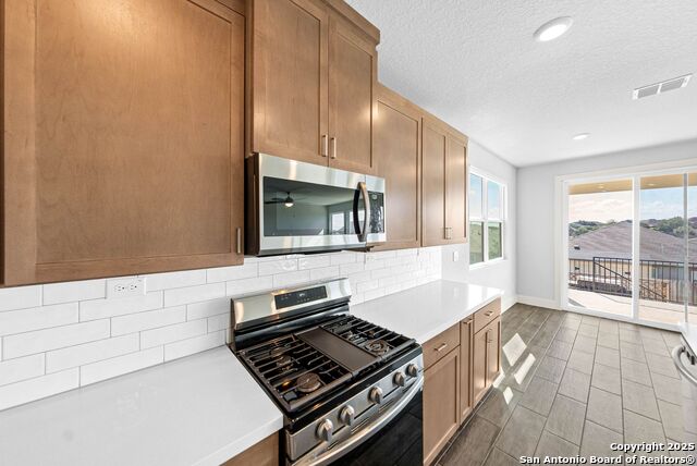 Image 12 of 42 For 7030 Hayes Horizon
