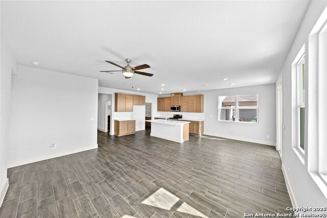 Image 7 of 42 For 7030 Hayes Horizon