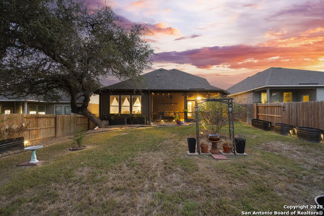 Image 32 of 46 For 1573 Las Fontanasa