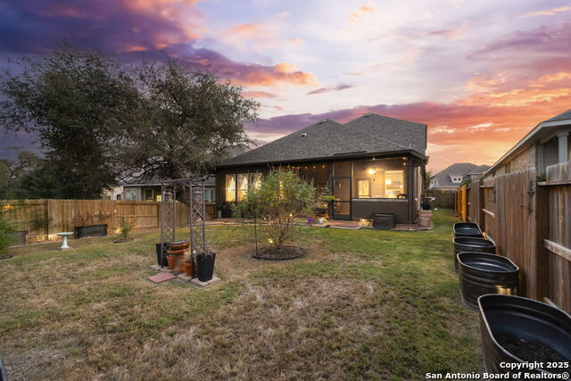 Image 34 of 46 For 1573 Las Fontanasa