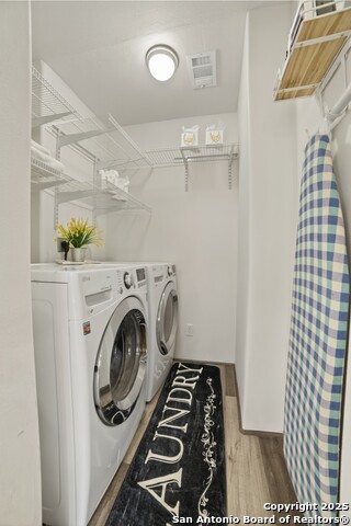 Listing photo id 6 for 104 Amelia Ct