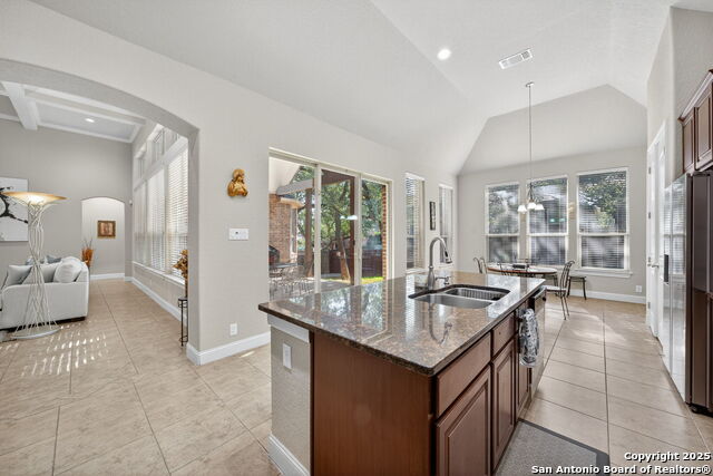 Image 14 of 32 For 8226 Two Winds