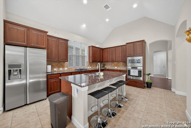 Image 16 of 32 For 8226 Two Winds