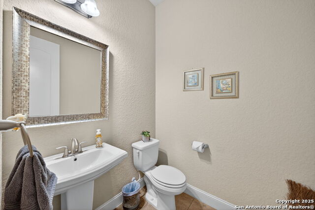 Image 18 of 32 For 8226 Two Winds