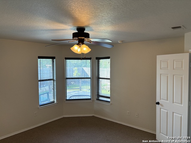 Image 16 of 39 For 10435 Alsfeld Ranch