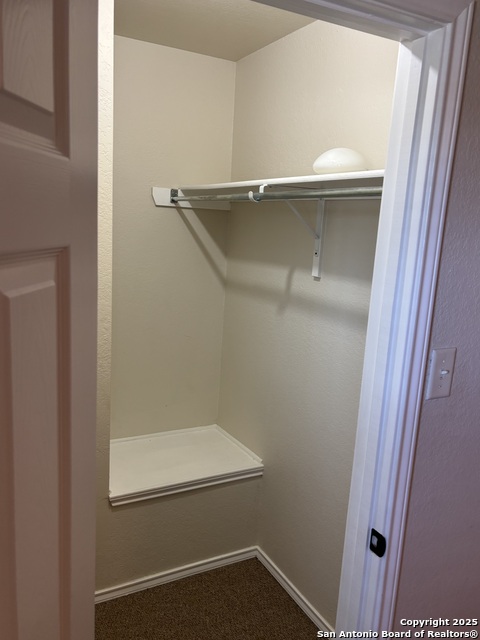 Image 31 of 39 For 10435 Alsfeld Ranch