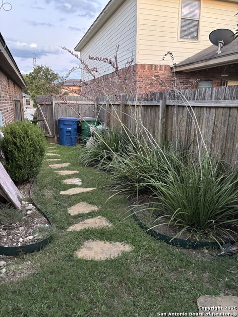 Image 38 of 39 For 10435 Alsfeld Ranch