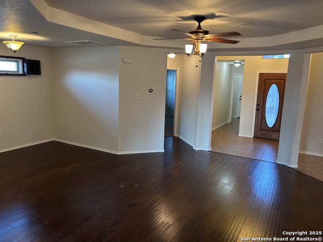 Image 7 of 39 For 10435 Alsfeld Ranch