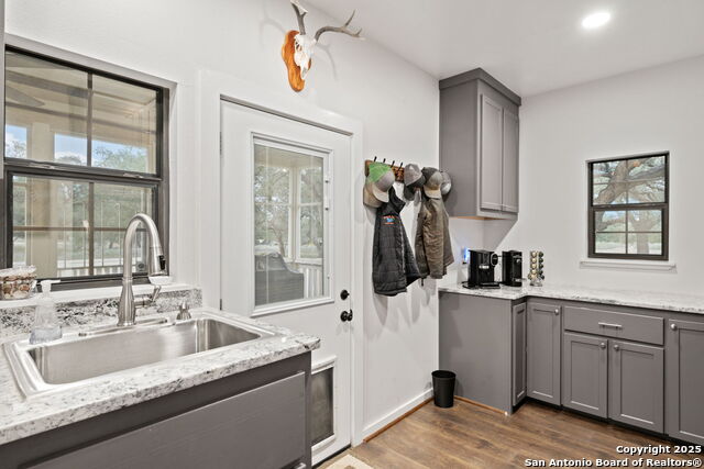 Image 13 of 35 For 2605 Schuttig Road