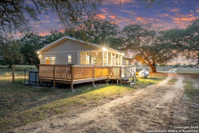 Image 15 of 35 For 2605 Schuttig Road