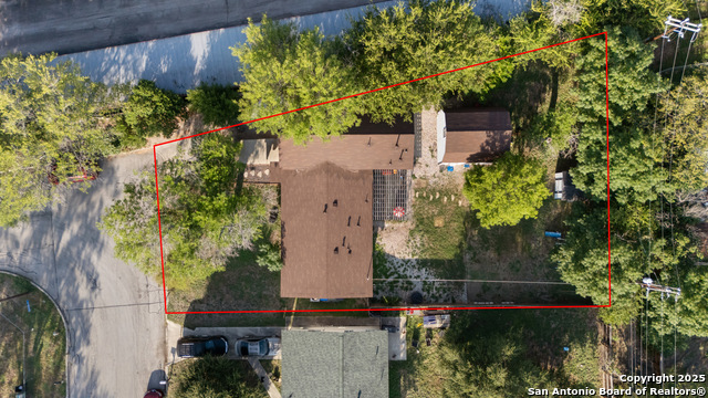 Listing photo id 29 for 519 Sandalwood