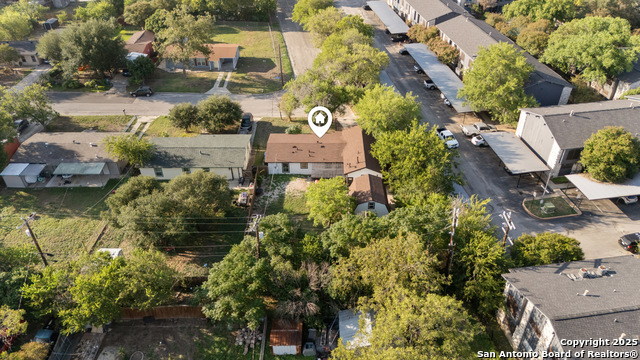 Listing photo id 30 for 519 Sandalwood