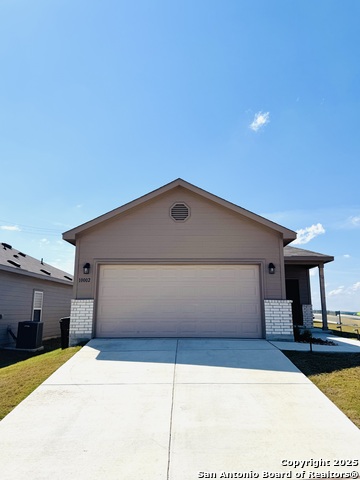 Details for 10002 Besson Blvd, Converse, TX 78109