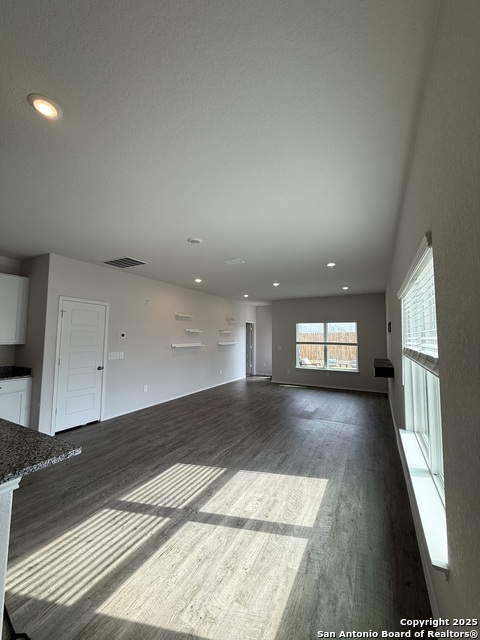 Image 5 of 20 For 10002 Besson Blvd