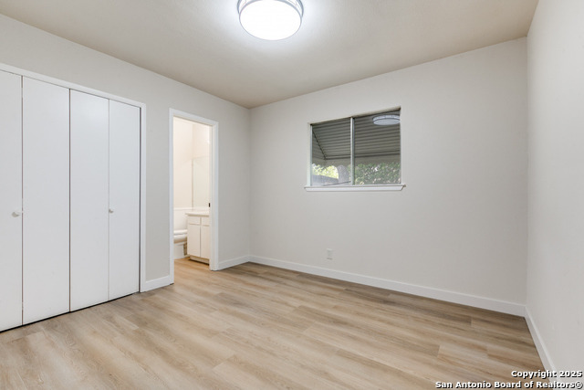 Image 8 of 14 For 3022 Redstart