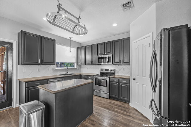 Image 10 of 50 For 14206 Summer Squall