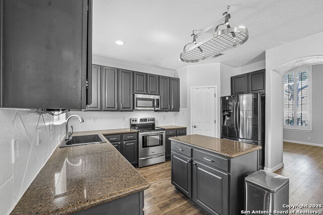 Image 11 of 50 For 14206 Summer Squall