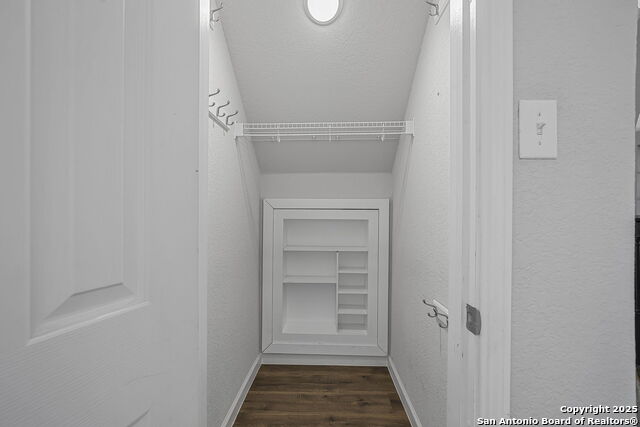 Image 21 of 50 For 14206 Summer Squall