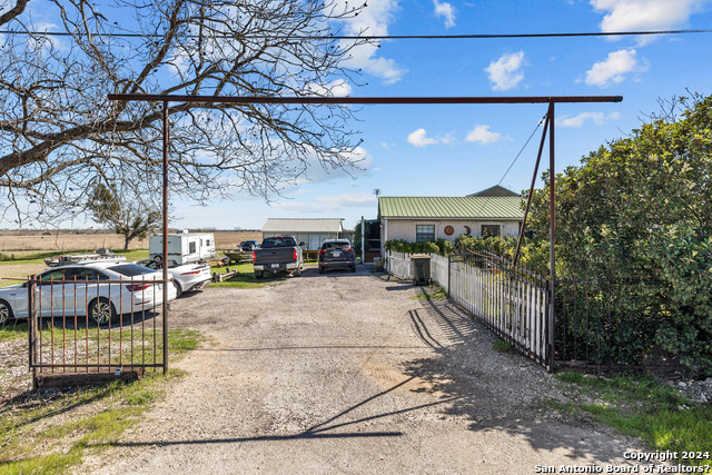 Image 17 of 46 For 6048 Camino Real