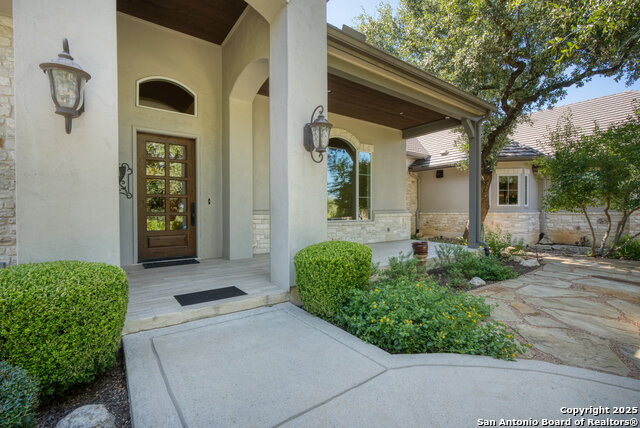 Image 17 of 81 For 8 Winged Foot