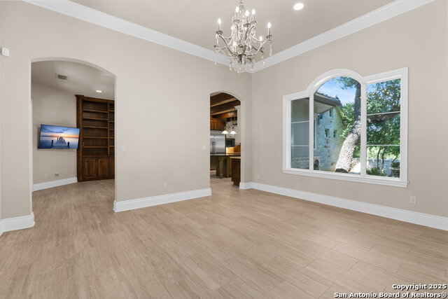 Image 22 of 81 For 8 Winged Foot