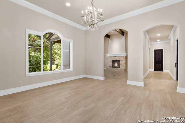 Image 23 of 81 For 8 Winged Foot