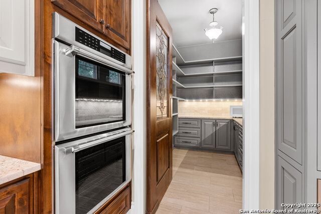 Image 35 of 81 For 8 Winged Foot