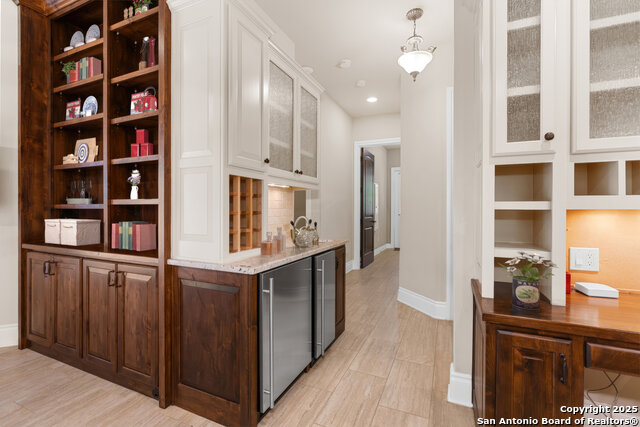 Image 38 of 81 For 8 Winged Foot