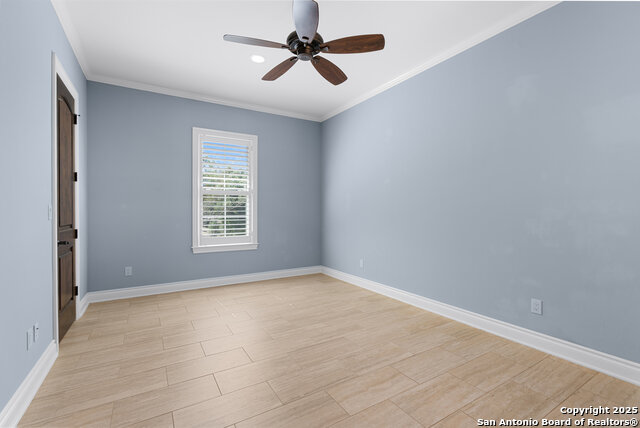 Image 46 of 81 For 8 Winged Foot