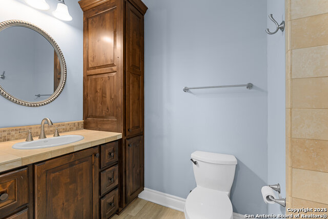 Image 47 of 81 For 8 Winged Foot