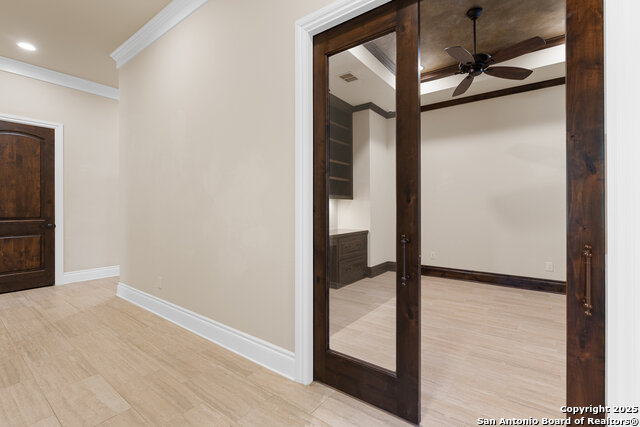 Image 49 of 81 For 8 Winged Foot