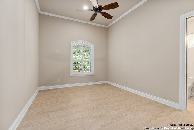 Image 54 of 81 For 8 Winged Foot