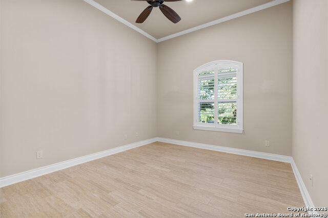 Image 55 of 81 For 8 Winged Foot