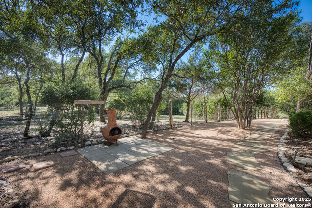 Image 76 of 81 For 8 Winged Foot