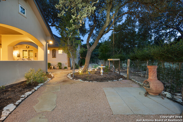 Image 8 of 81 For 8 Winged Foot