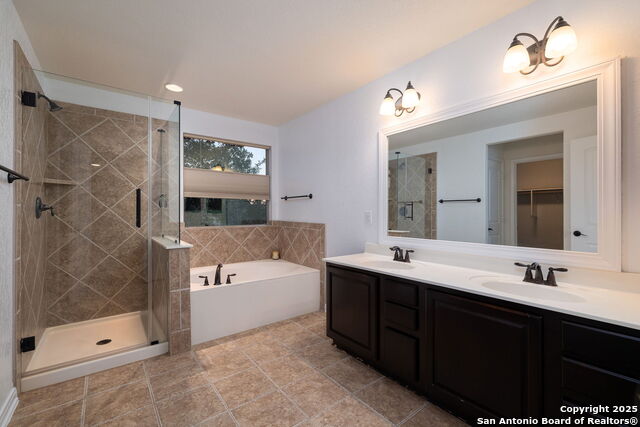 Listing photo id 21 for 1219 Ashbury Bay