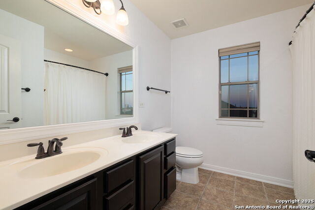 Listing photo id 30 for 1219 Ashbury Bay