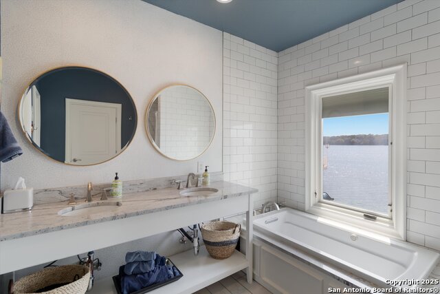 Image 14 of 50 For 100 Waterway