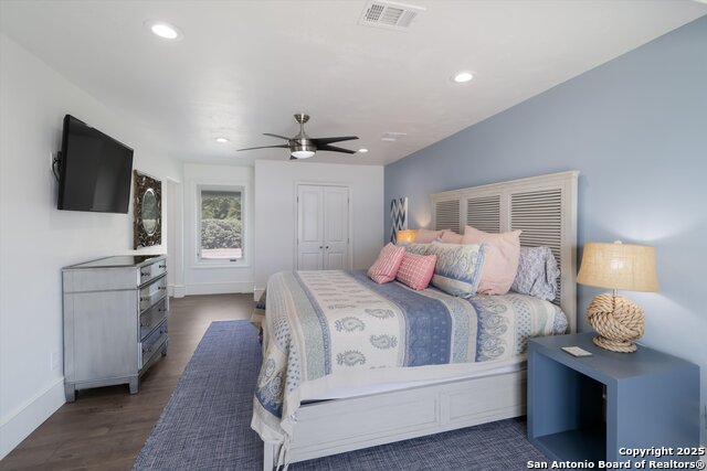 Image 29 of 50 For 100 Waterway