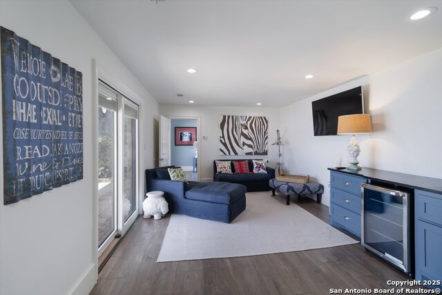 Image 31 of 50 For 100 Waterway