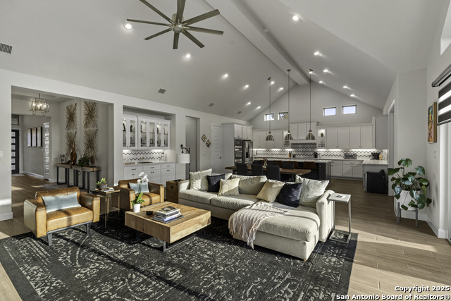 Image 14 of 42 For 552 Falcon Cove