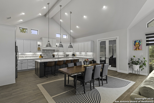 Image 15 of 42 For 552 Falcon Cove