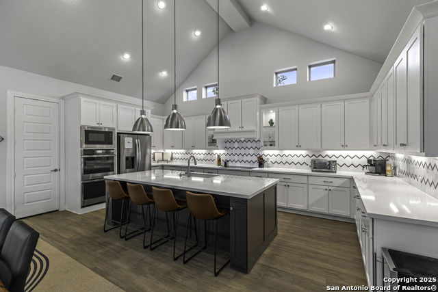 Image 16 of 42 For 552 Falcon Cove