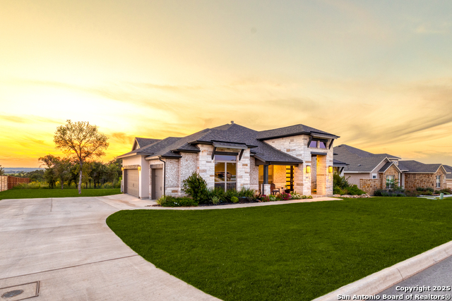 Image 2 of 42 For 552 Falcon Cove