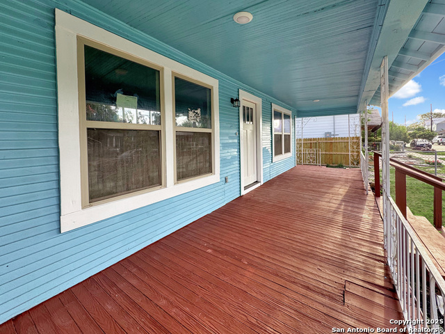 Image 6 of 24 For 1103 Hays  