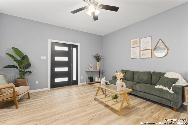 Image 2 of 23 For 2506 Saunders Ave