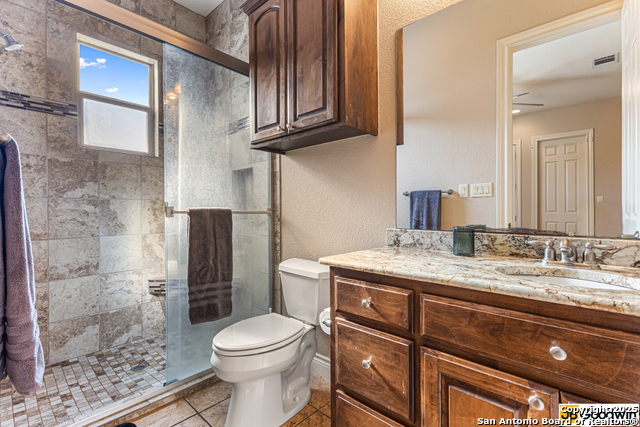 Image 23 of 36 For 25022 Estancia