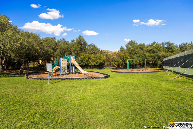 Image 35 of 36 For 25022 Estancia